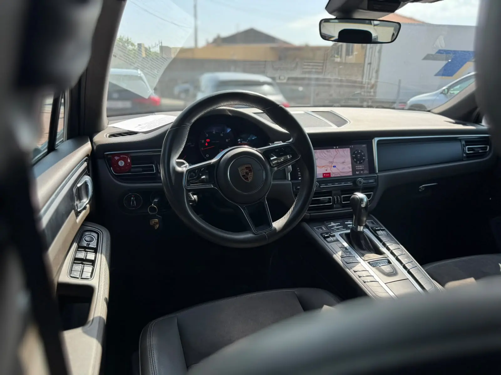 Porsche Macan 2.0T 15