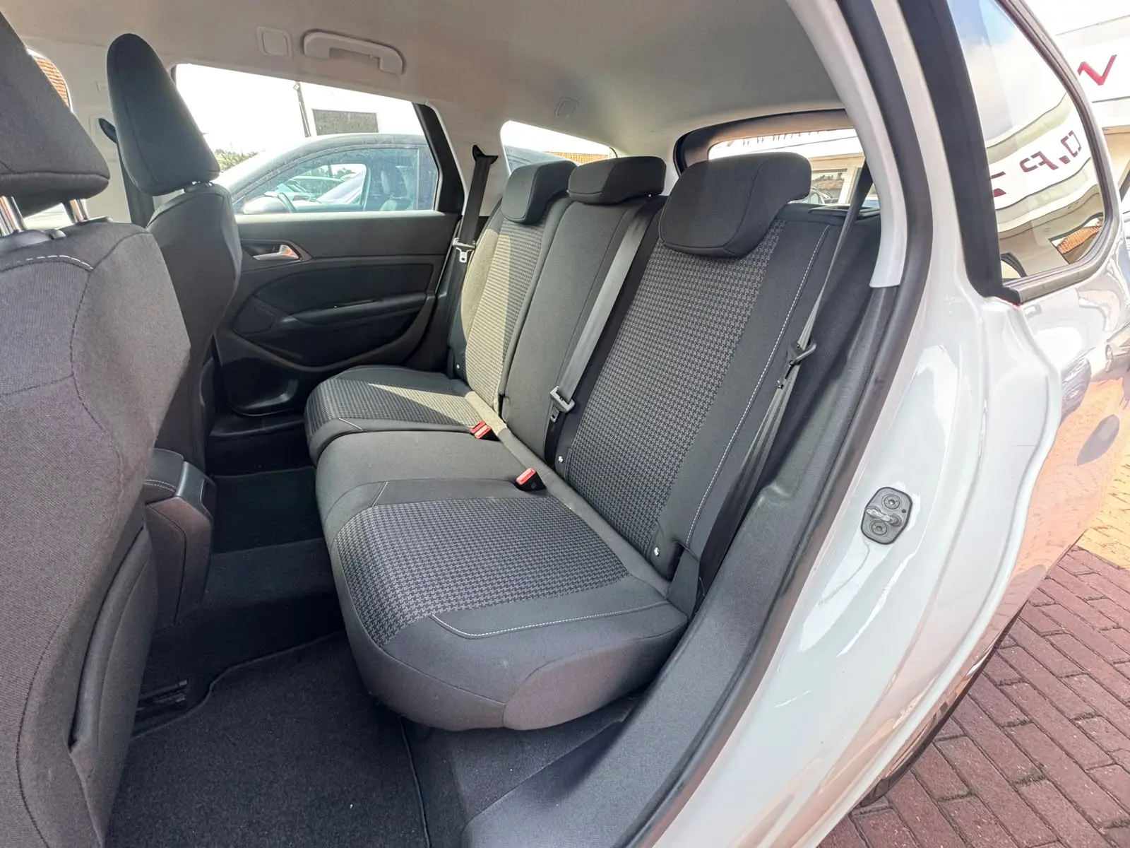 Peugeot 308 SW 1.2 PureTech Active Pack 21