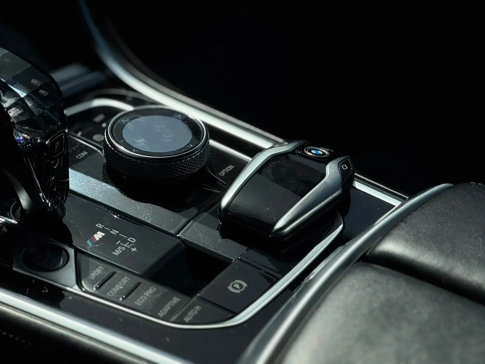 BMW M850i xDrive 19