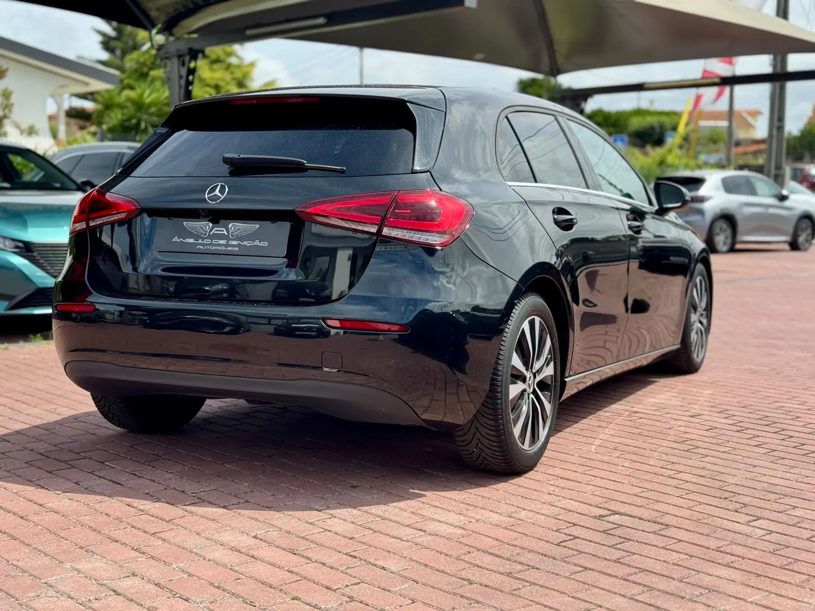 Mercedes-Benz A 180 d Business Solutions 9