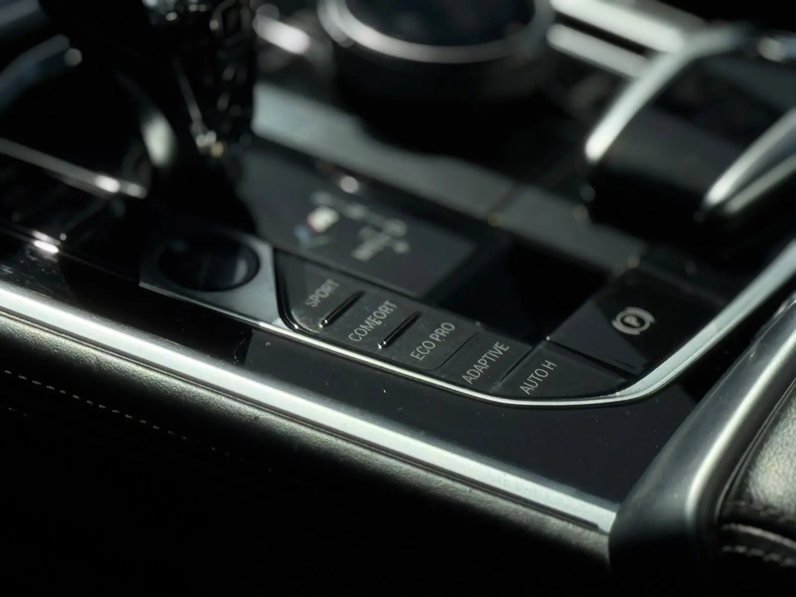 BMW M850i xDrive 17