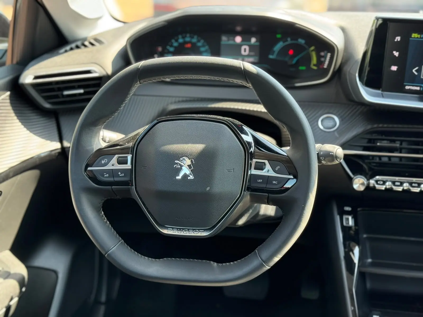 Peugeot e-208 50 kWh Active Pack 11