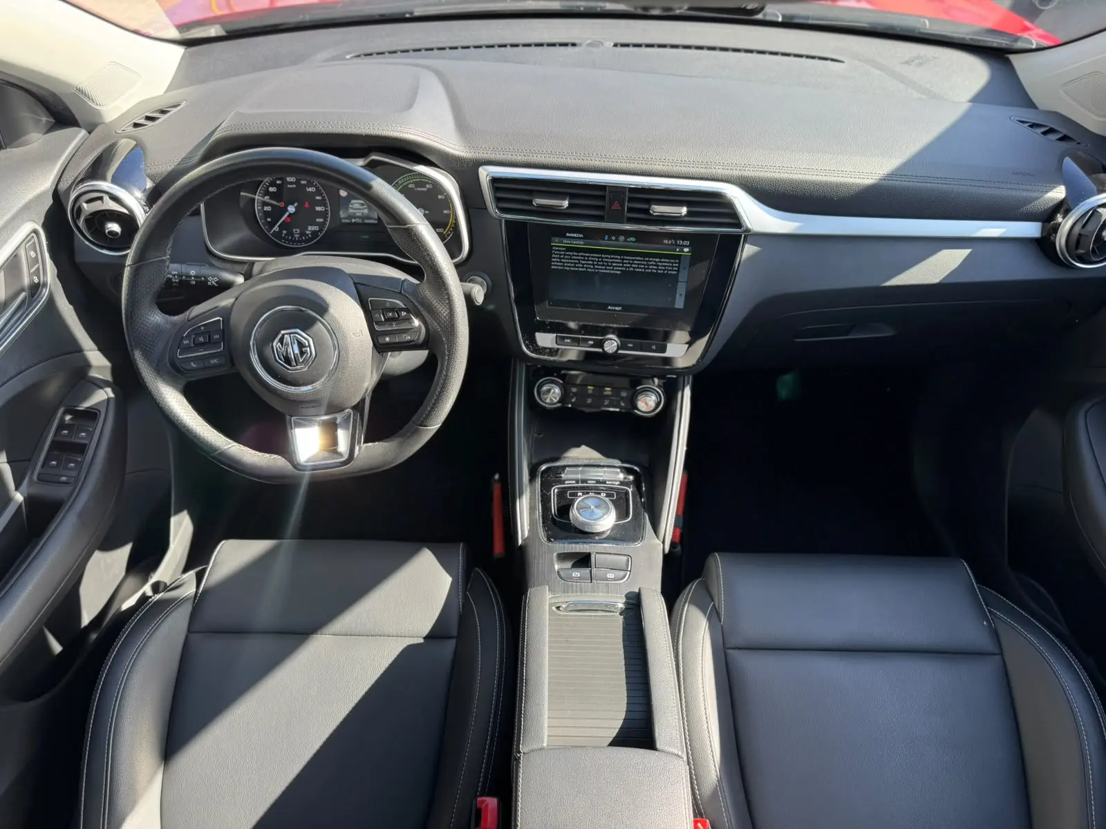 MG ZS Ev Luxury 19