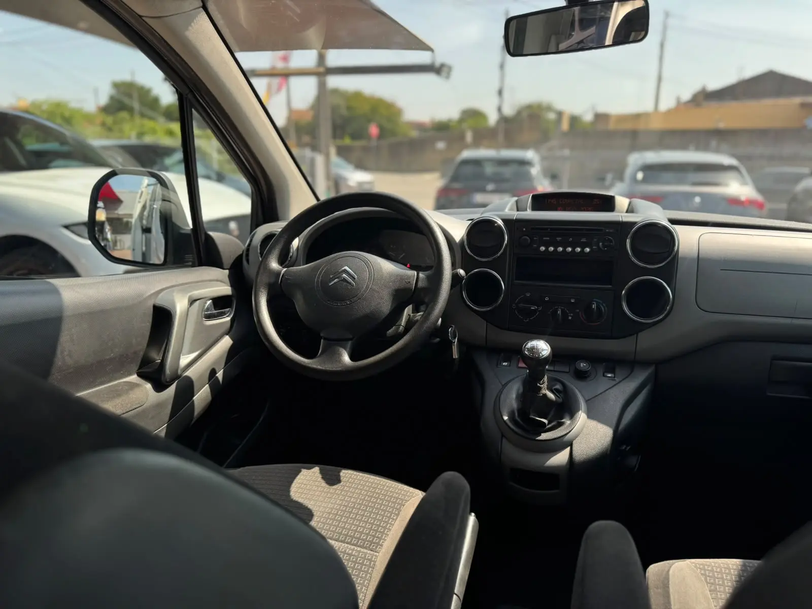 Citroen Berlingo Outro 13