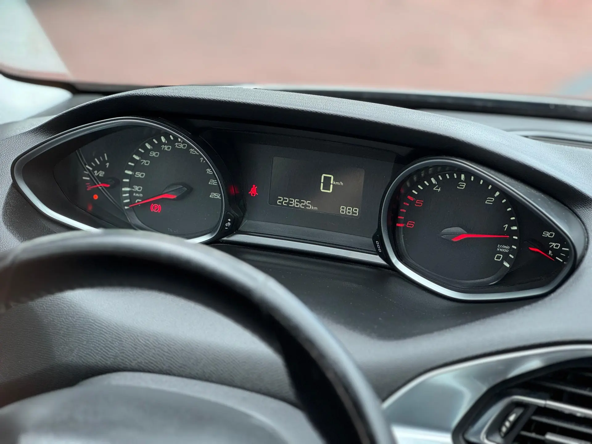 Peugeot 308 1.6 BlueHDi Allure 21