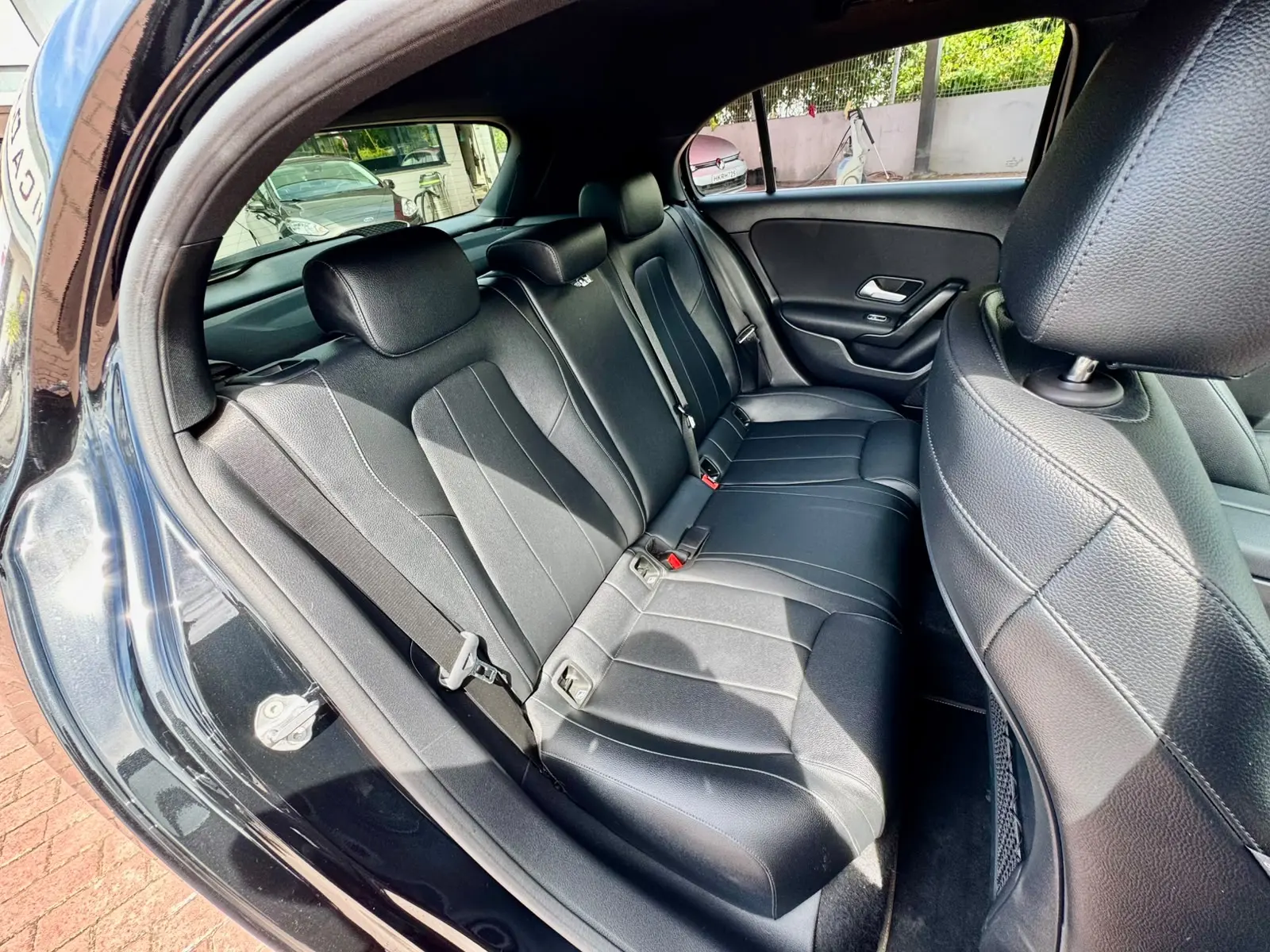 Mercedes-Benz A 180 d Business Solutions 34