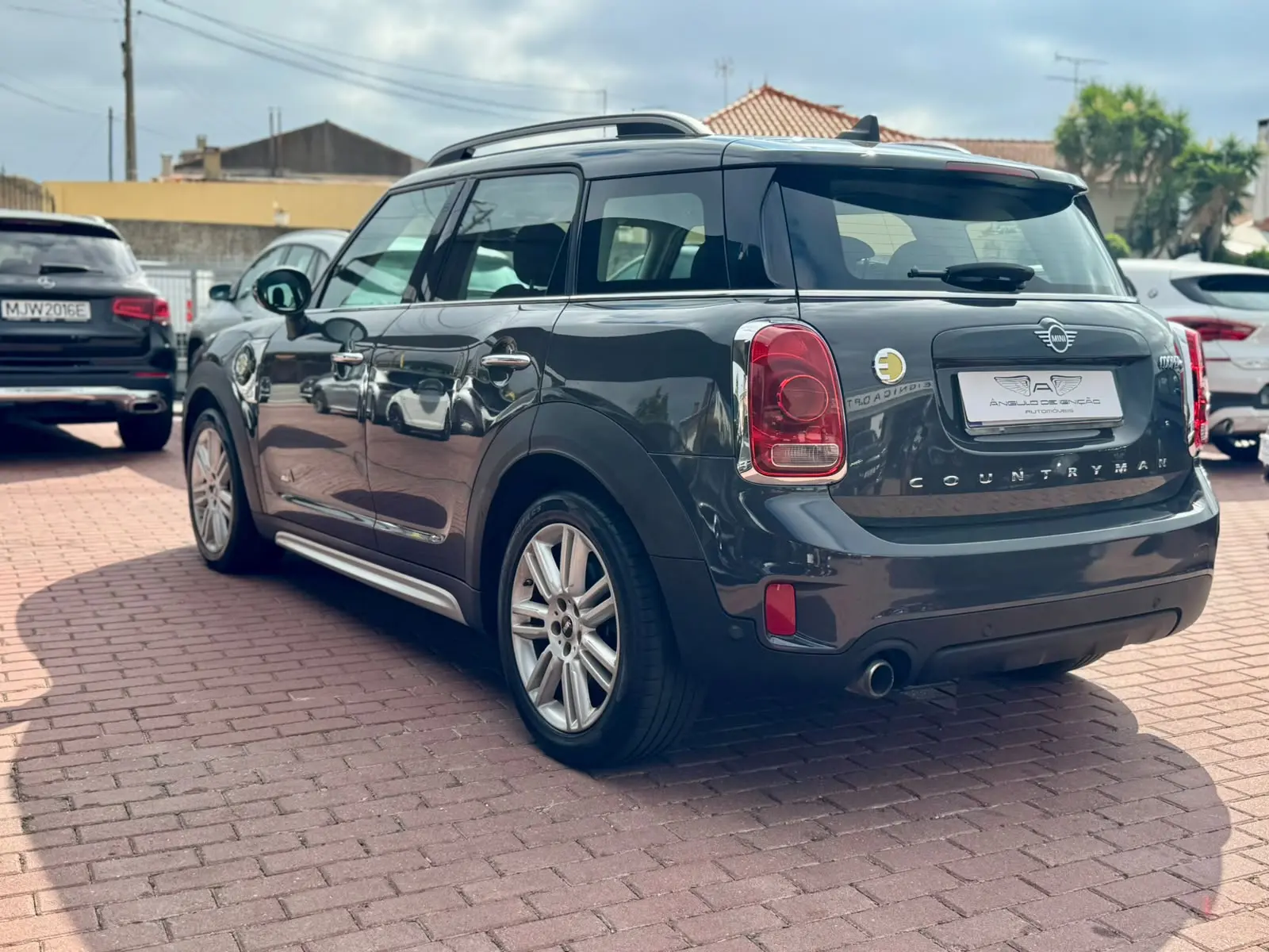 MINI Countryman Cooper SE ALL4 Auto 12