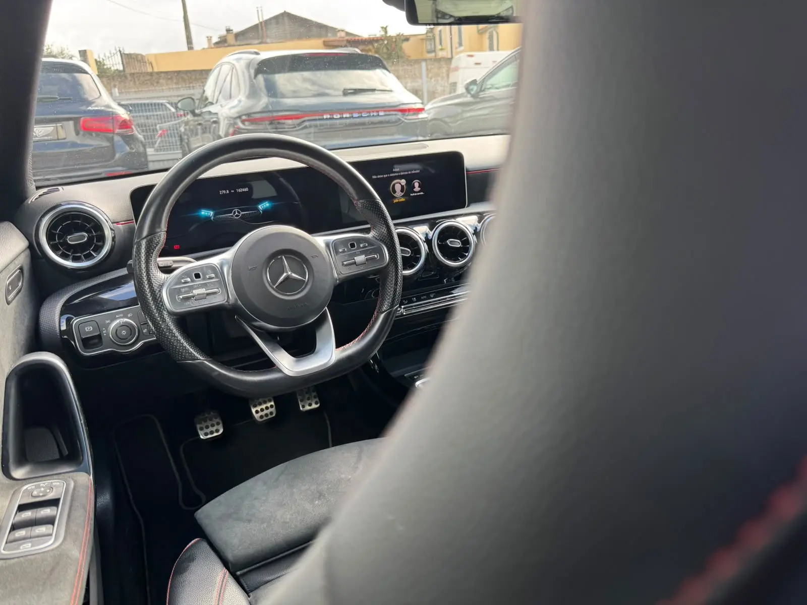 Mercedes-Benz A 180 AMG Line 18