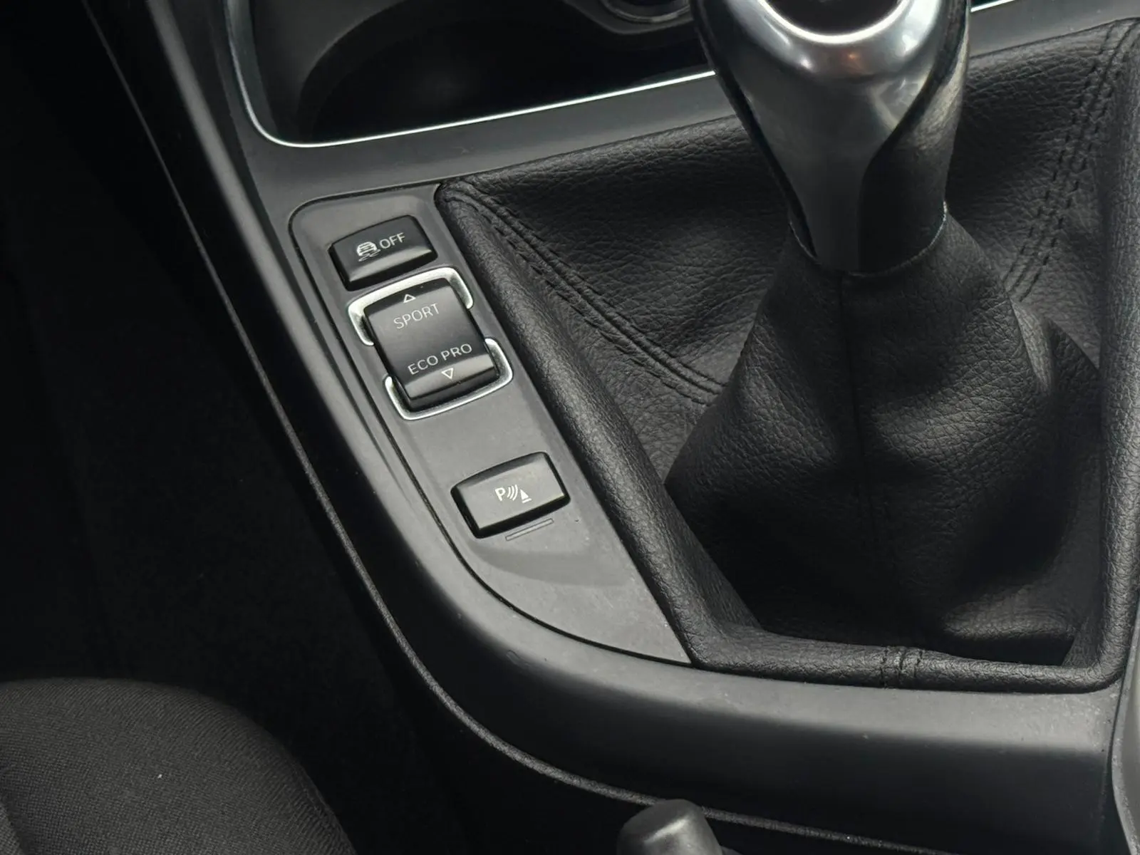BMW 116 d Corporate Edition 21