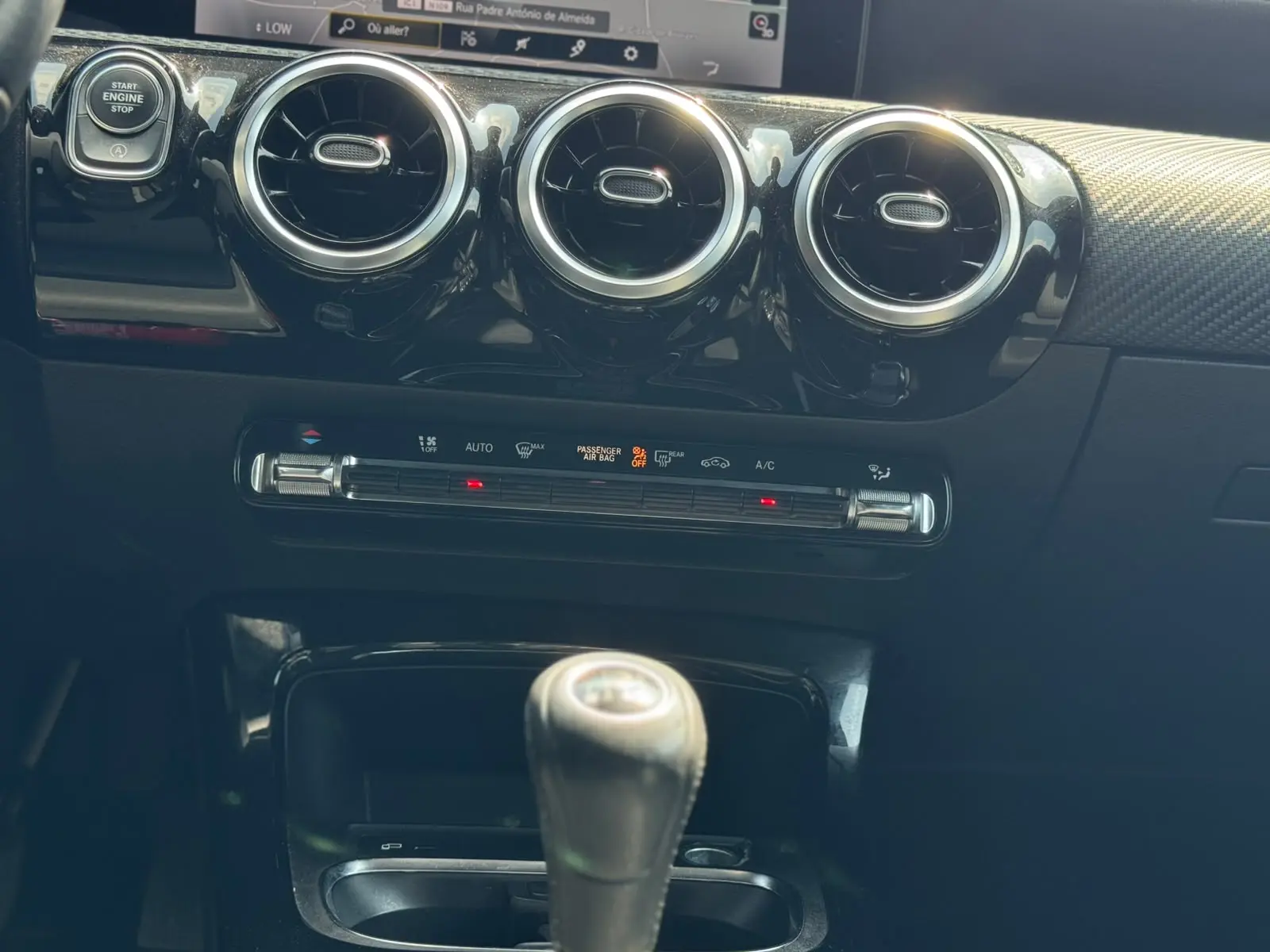 Mercedes-Benz CLA 180 d Shooting Brake Business Solutions 22