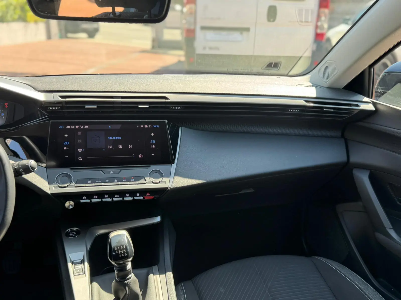 Peugeot 308 1.5 BlueHDi Active Pack 28