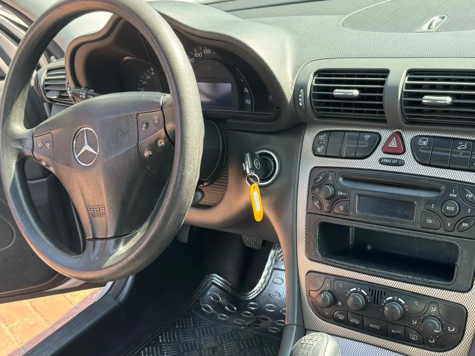 Mercedes-Benz C 220 CDI Sportcoupe 11