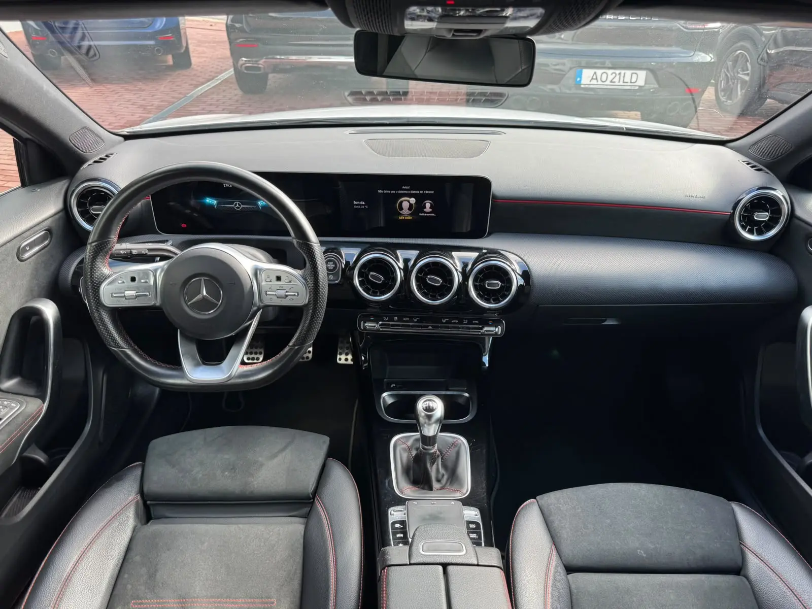 Mercedes-Benz A 180 AMG Line 19