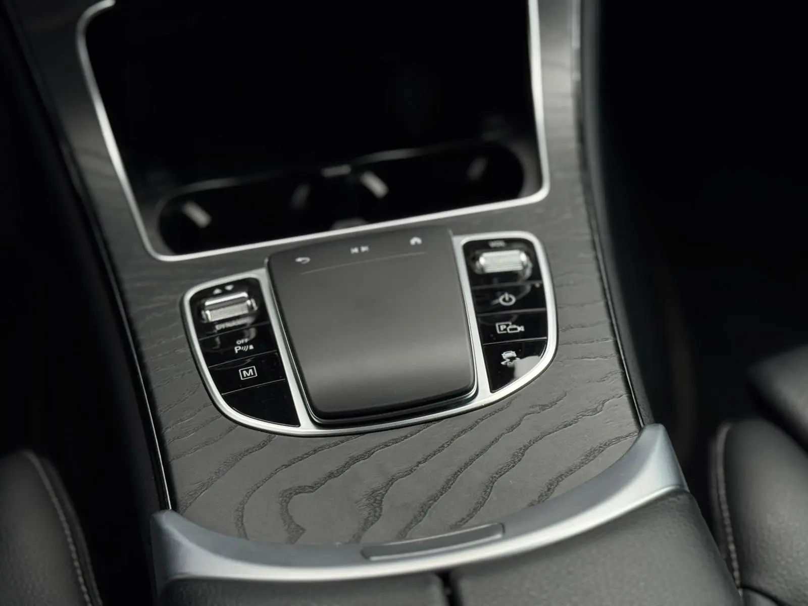 Mercedes-Benz GLC 300 de 4Matic 9G-TRONIC Exclusive 12