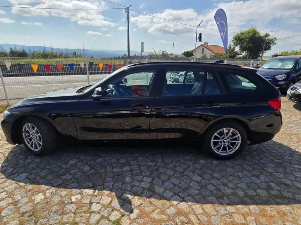 BMW 318 d Auto Line Modern 5