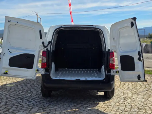 Toyota Proace City Verso 1.5D L1 Comfort 8