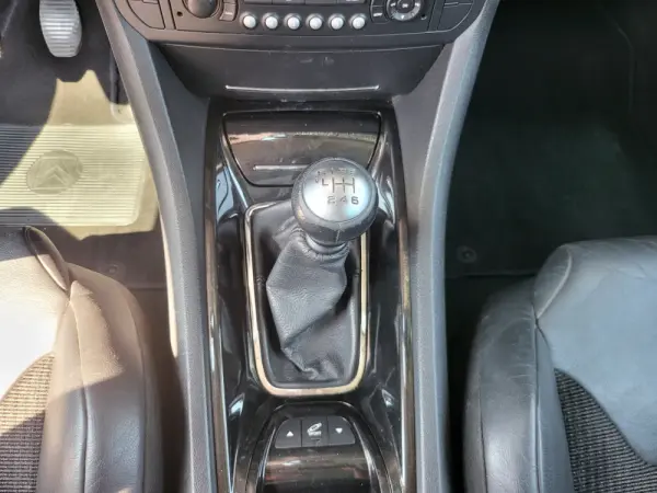 Citroën C5 2.0 HDi Exclusive 19