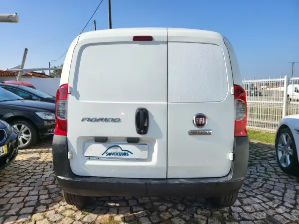 Fiat Fiorino 1.3 M-jet Adventure 5