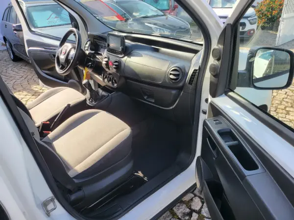 Fiat Fiorino 1.3 M-jet Adventure 20