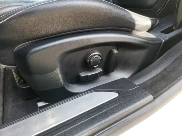 Jaguar XE 2.0 D R-Sport AWD Aut. 12