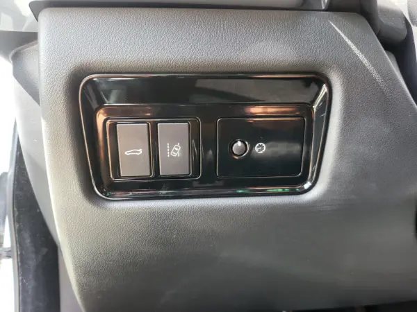 Jaguar XE 2.0 D R-Sport AWD Aut. 14