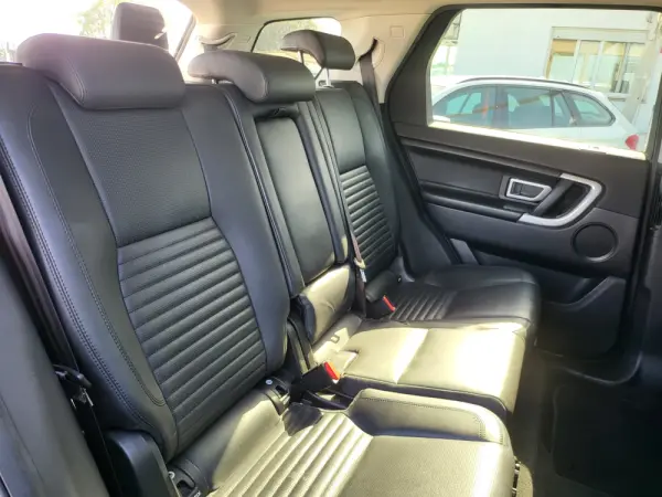 Land Rover Discovery Sport 2.0 TD4 HSE Luxury 7L Auto 20