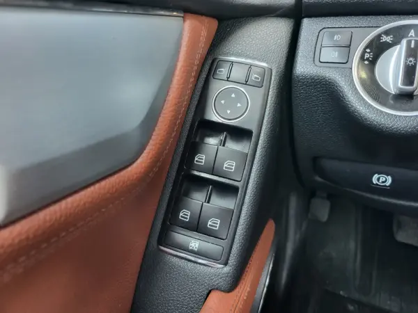 Mercedes-Benz C 220 CDi Avantgarde BE 10