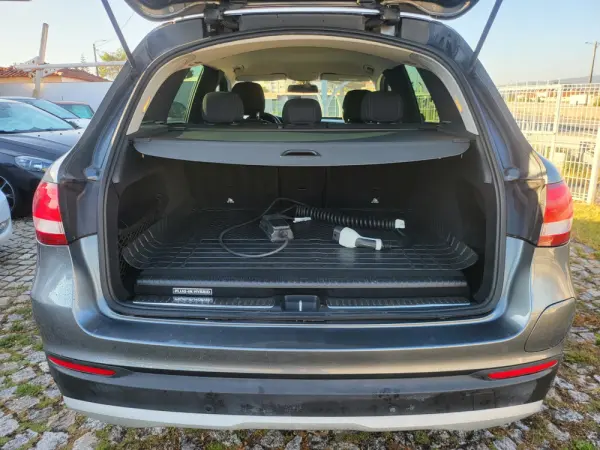 Mercedes-Benz GLC 350 e 4-Matic 6