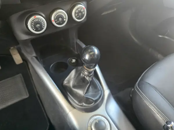 Mitsubishi Outlander 2.0 DI-D Instyle 4WD 15