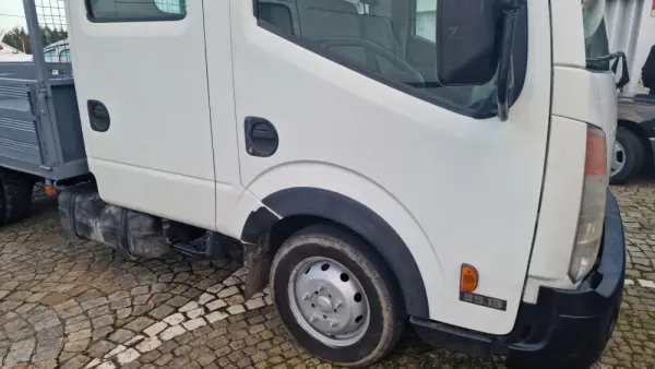 Nissan Cabstar 11