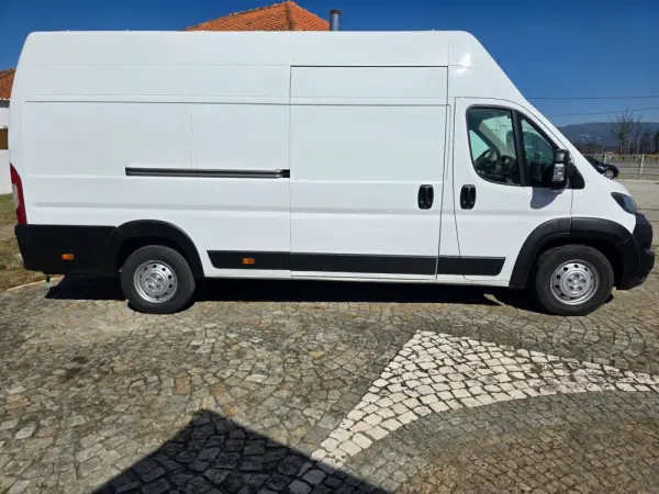 Peugeot Boxer 2.2 BlueHDi 330 L2H2 3
