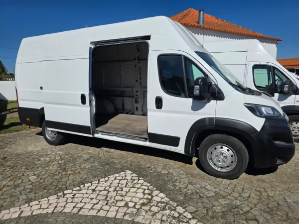 Peugeot Boxer 2.2 BlueHDi 330 L2H2 4