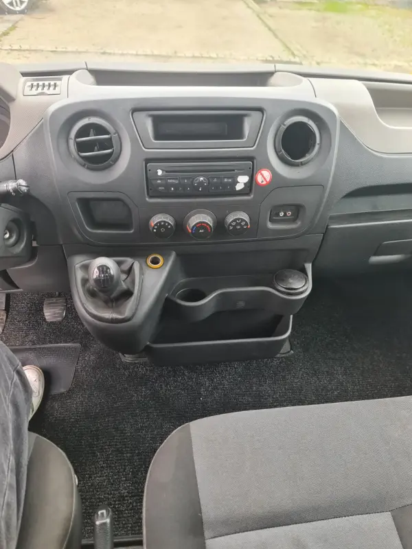 Renault Master 2.3 dCi L3 3.5T 125 8
