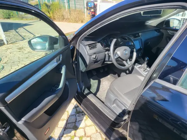 Skoda Octavia 2.0 TDI Style 9