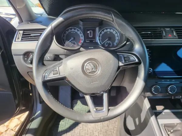 Skoda Octavia 2.0 TDI Style 12