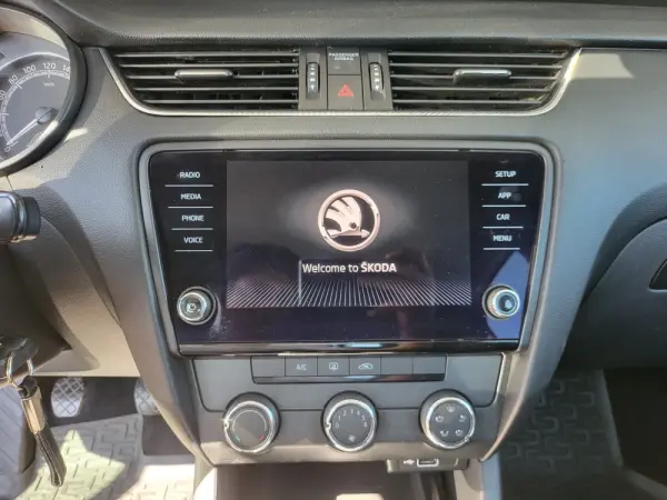 Skoda Octavia 2.0 TDI Style 13