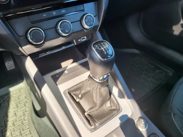 Skoda Octavia 2.0 TDI Style 16