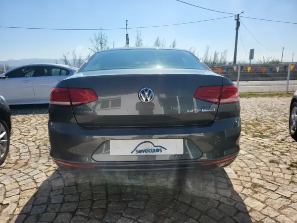 Volkswagen Passat 2.0 TDi Confortline DSG 5