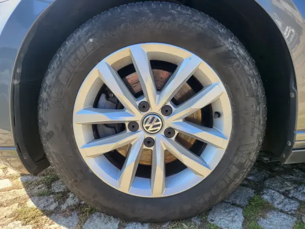 Volkswagen Passat 2.0 TDi Confortline DSG 7