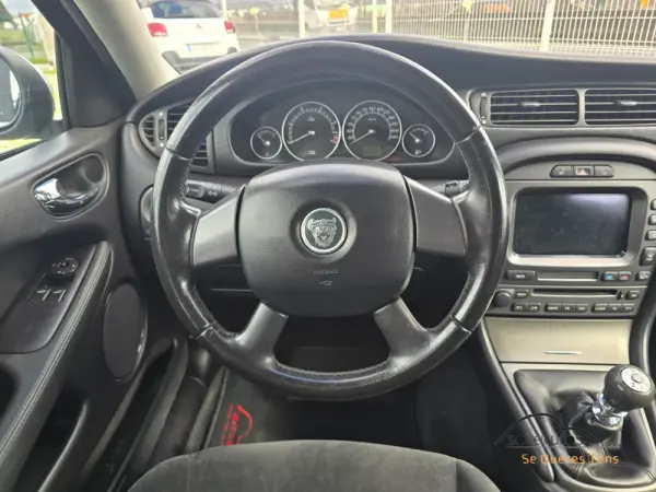 Jaguar X-Type 2.0 D Classic 15