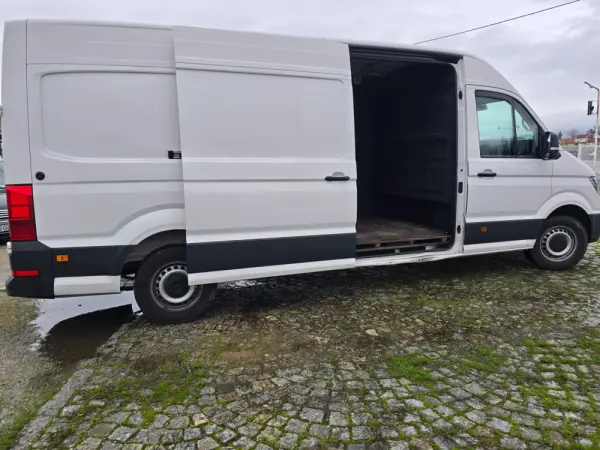Volkswagen Crafter 35 2.0 TDI L3H3 Médio Tecto Alto 5