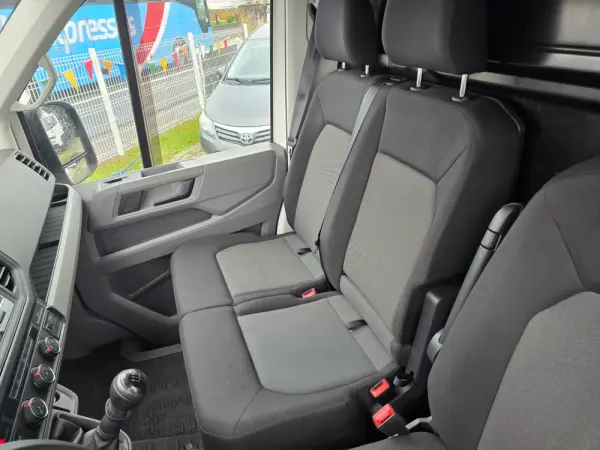 Volkswagen Crafter 35 2.0 TDI L3H3 Médio Tecto Alto 22