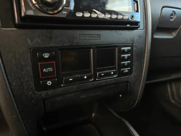 Audi A3 1.9 TDI Attraction 14