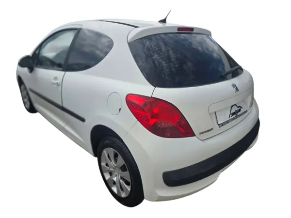Peugeot 207 1.4 HDi Active 2