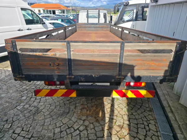 Mitsubishi Fuso Canter 9C18 18