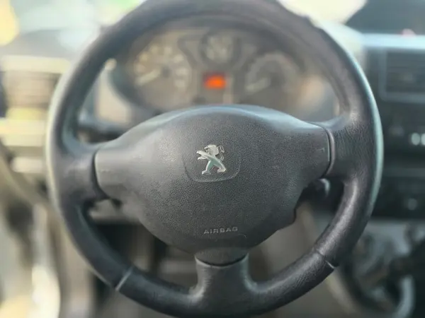 Peugeot Expert 1.6 HDi L2H1 Semi-Vidrado 12
