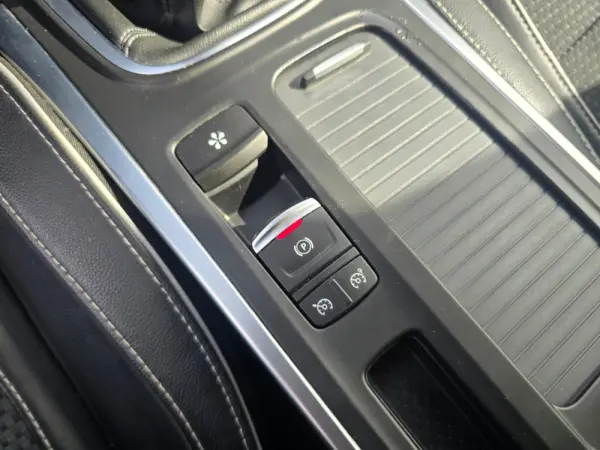 Renault Mégane 1.5 Blue dCi Bose Edition 13