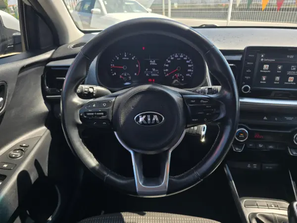 Kia Stonic 1.6 CRDi LX 13