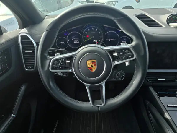 Porsche Cayenne Coupé E-Hybrid Tiptronic S 16