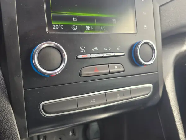 Renault Mégane 1.5 Blue dCi Bose Edition 17